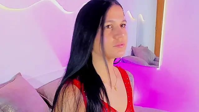 Snapshot of MiaMalcova__ chatting on May 11, 2:45 pm MiaMalcova online show from May 11, 2:45 pm