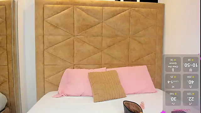 flamin  online show from July 8, 9:19 pm