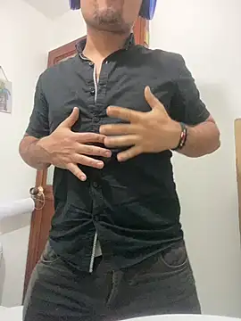 EliteFantasy- online show from June 6, 8:46 pm