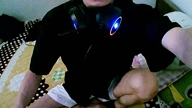 Snapshot of Kangc369 chatting on April 18, 4:49 am Kangc369 online show from April 18, 4:49 am