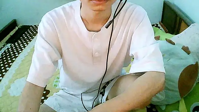 Snapshot of Kangc369 chatting on May 4, 6:53 am Kangc369 online show from May 4, 6:53 am
