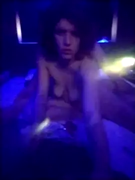 Snapshot of SOLyLunita2232nuevo chatting on July 5, 3:41 pm SOLyLunita2232nuevo online show from July 5, 3:41 pm