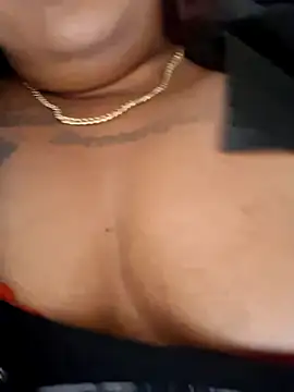 Elmolanay online show from April 23, 6:10 pm