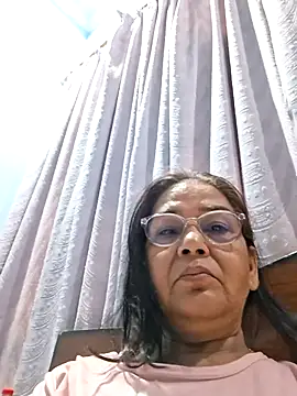 Shalini3456 online show from May 24, 4:17 am
