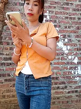 Elena Mia online show from May 16, 1:02 am