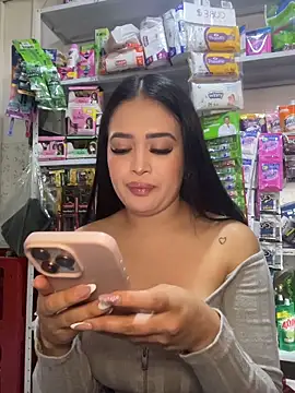 Snapshot of Sara_fun chatting on April 5, 5:54 pm Sara fun online show from April 5, 5:54 pm