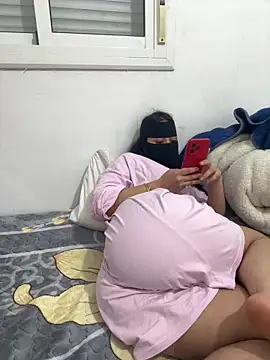 Snapshot of Melissa_love26 chatting on April 15, 11:16 pm Melissa love26 online show from April 15, 11:16 pm