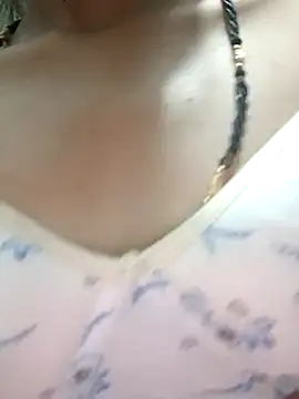 Sexy Hena 69 online show from May 12, 5:10 pm