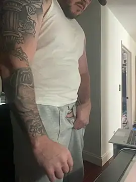 Snapshot of guerritoChulo89 chatting on April 15, 4:47 pm guerritoChulo89 online show from April 15, 4:47 pm