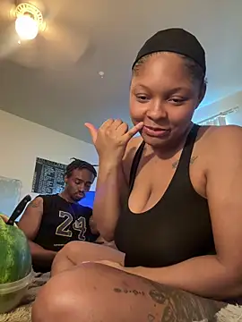 mrhardbody   online show from April 23, 8:44 pm