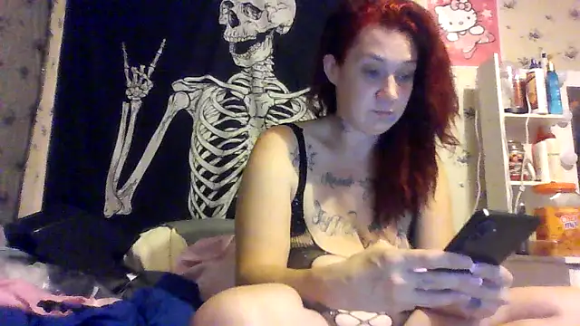 gagqueen2026 online show from May 16, 3:47 am