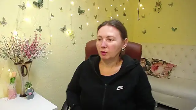 ZoyaPask online show from April 24, 5:54 am