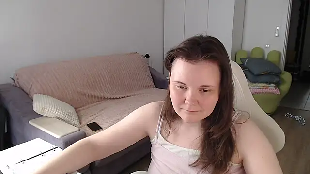 Snapshot of Nodarell chatting on May 15, 10:00 am Nodarell online show from May 15, 10:00 am