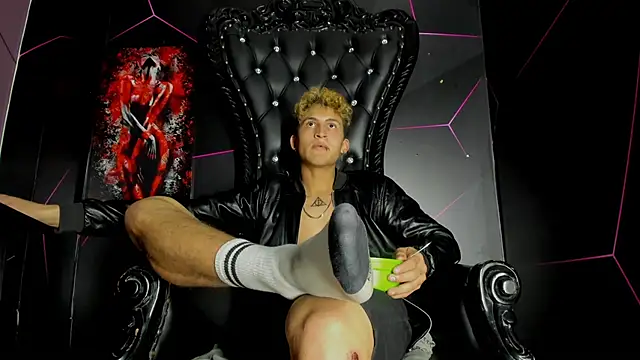 Axel Romanov online show from June 28, 2:50 am