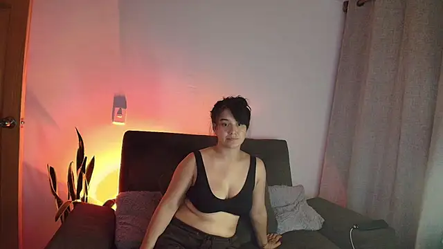 Alyssa and DAngelo online show from June 9, 1:17 am