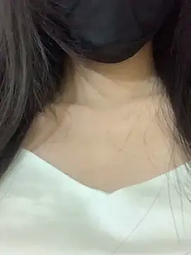Snapshot of Summ_vn chatting on June 10, 6:34 am Summ vn online show from June 10, 6:34 am