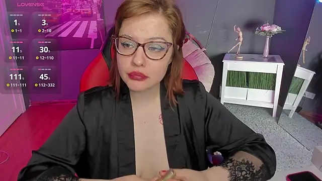 Molly Mills online show from April 20, 2:09 pm