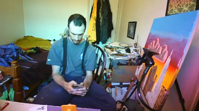 Snapshot of JohnnyMoves chatting on July 28, 8:01 pm JohnnyMoves online show from July 28, 8:01 pm