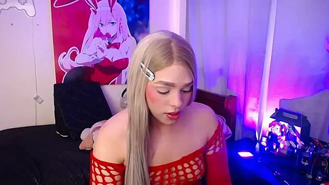 Melody p online show from April 28, 6:02 pm