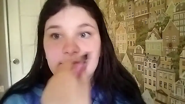 BeatriceMolands online show from May 12, 9:06 am