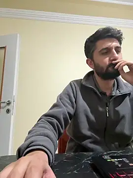 fatihbry657 online show from April 22, 9:16 pm