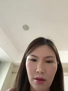 Snapshot of tongtong789 chatting on June 19, 9:46 am tongtong789 online show from June 19, 9:46 am