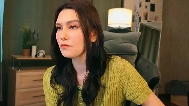 tinystarlight online show from April 17, 1:03 pm