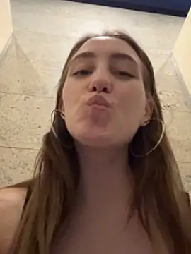 Tiny Anny online show from April 23, 12:29 pm