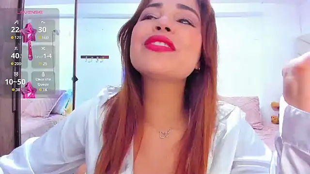 Snapshot of megan_poe_ chatting on April 24, 5:48 pm megan poe online show from April 24, 5:48 pm