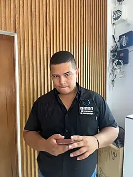 Patricio 02 online show from April 28, 2:55 pm