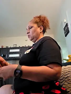 Destinypr online show from April 19, 1:32 pm