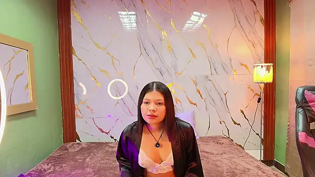 Abby Coper1 online show from April 17, 2:42 pm