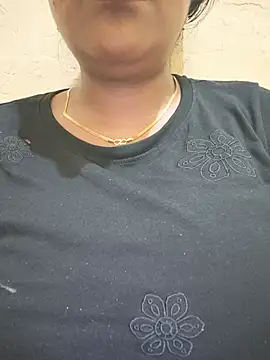 Snapshot of Newragini chatting on May 16, 6:54 am Newragini online show from May 16, 6:54 am