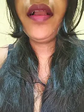 Snapshot of Newragini chatting on June 10, 9:14 pm Newragini online show from June 10, 9:14 pm