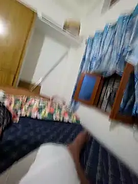 pikachu1  online show from April 29, 7:09 pm