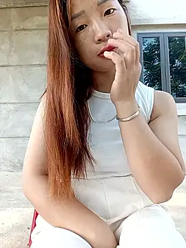 Ngocnga2 online show from May 15, 11:45 pm