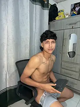 alex martin47 online show from July 12, 10:56 pm