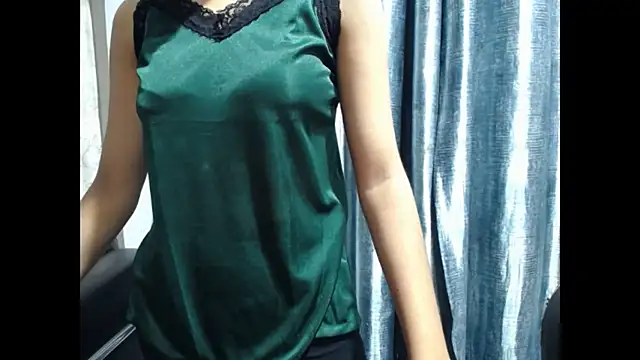 Rasha  online show from May 22, 5:51 pm