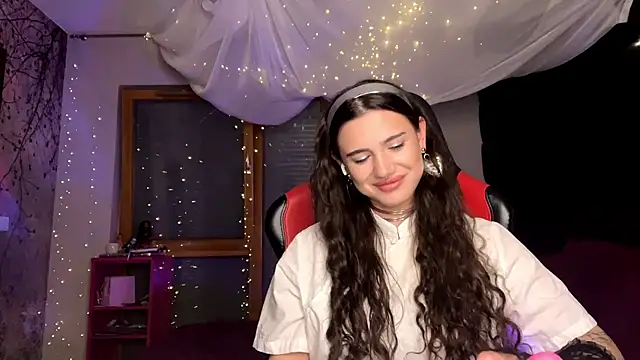 PamelaFougere online show from April 24, 11:23 am