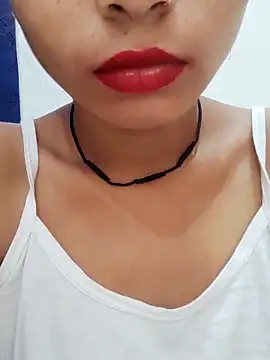 Snapshot of Kamini_rani chatting on May 9, 1:33 am Kamini rani online show from May 9, 1:33 am