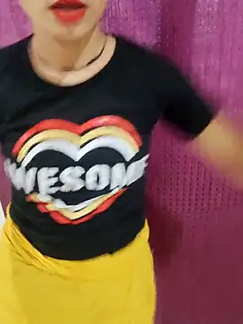 Snapshot of Kamini_rani chatting on May 24, 1:27 pm Kamini rani online show from May 24, 1:27 pm