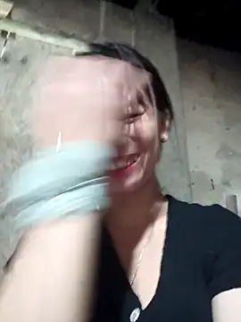 Isabella pusy online show from May 11, 2:28 am
