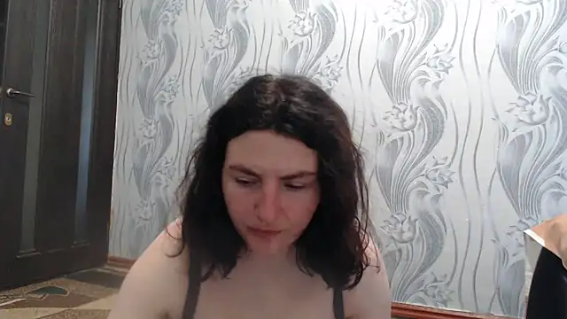 AlinaxJames online show from June 5, 8:53 am