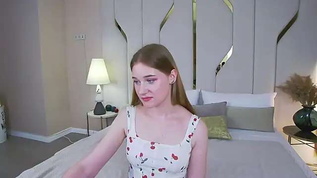 EmmiliRosse online show from May 20, 10:27 pm