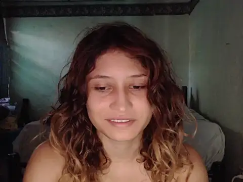 AnnieLorin online show from July 24, 4:05 pm