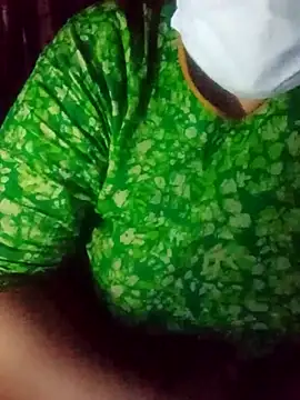 Chubbygirl Tisha online show from May 12, 7:44 pm