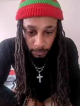 Snapshot of TooGood2384 chatting on December 25, 9:00 pm TooGood2384 online show from December 25, 9:00 pm
