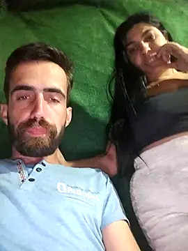 mujerymarido online show from April 18, 2:26 am