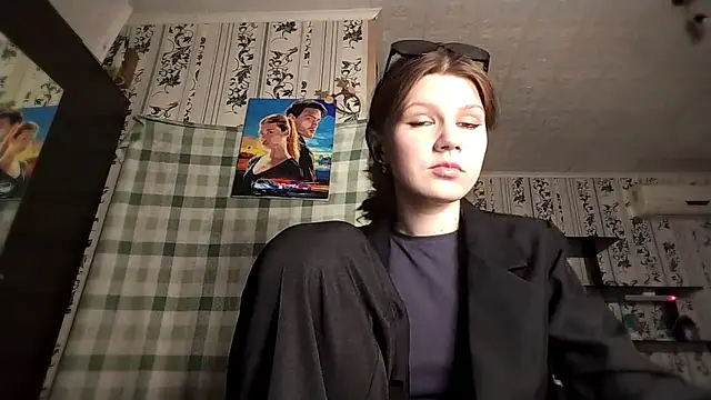 SharyLoughty online show from May 2, 4:23 pm
