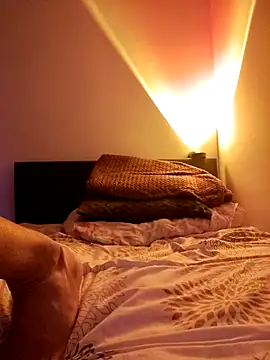 JohnVargX online show from April 21, 10:34 pm